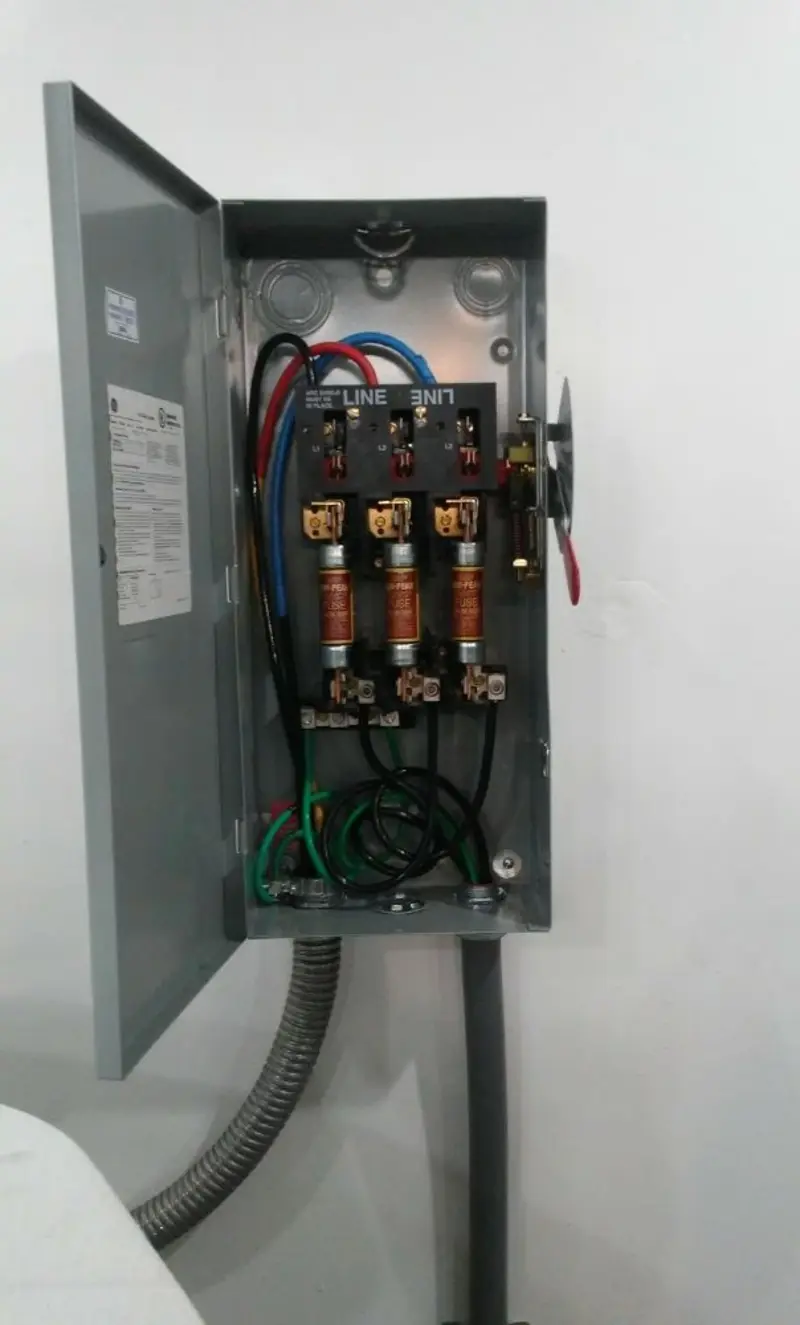 Three-phase disconnect switch installed for Smoke Detector Installation in Cliffside Park